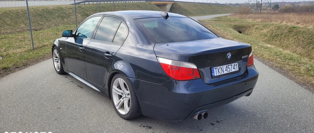 BMW Seria 5 cena 58000 przebieg: 328000, rok produkcji 2006 z Kielce małe 67